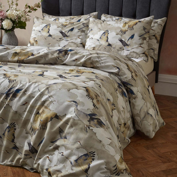 Flyway Exotic Piped Natural Duvet Cover Set - Ideal