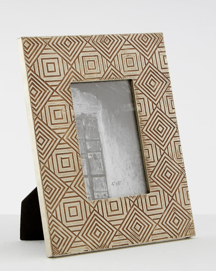 Geometric Silver Handcrafted Metal Photo Frame - Ideal
