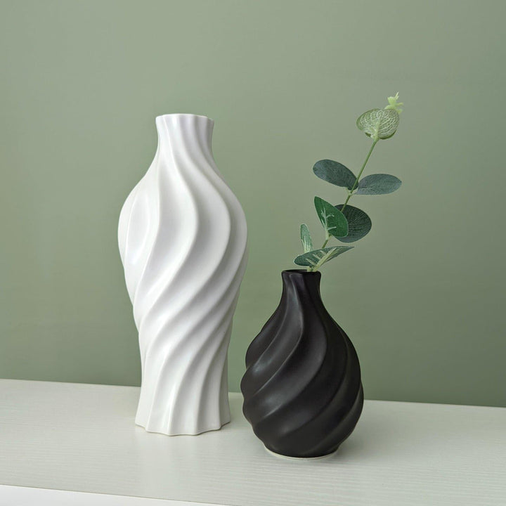 Silhouette Swirl Bud Vase 13cm Black -  - Ideal Textiles